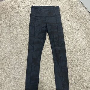 Lululemon fast & free camo leggings